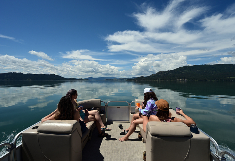 Custom Boat Rugs